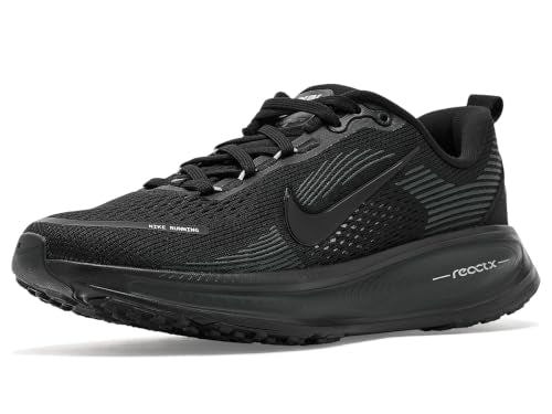 Nike Unisex-Child Vomero 18 (Little Kid/Big Kid)